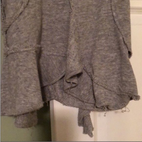 Anthropologie Deletta Gray Terry Ruffle Peplum StatementTop Size XS Worn 2X! - Picture 10 of 11